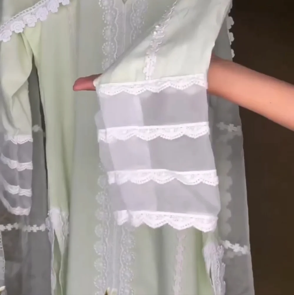 Cotton kurta set with organza dupatta - Picture 4 of 6